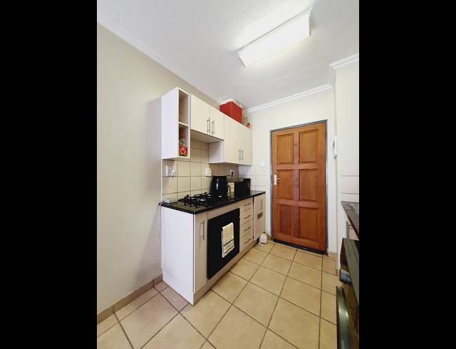 1 BEDROOM APARTMENT TO LET IN NOORDWYK